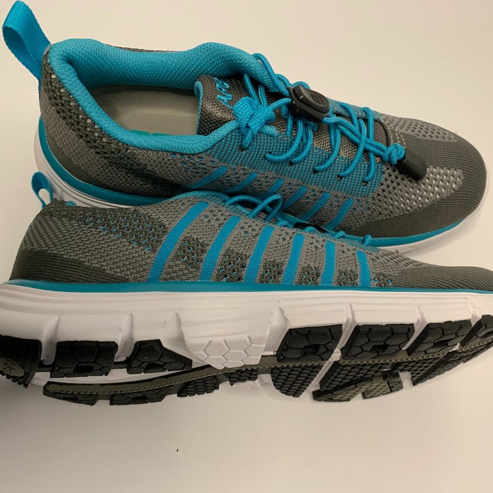 Apex Sneaker